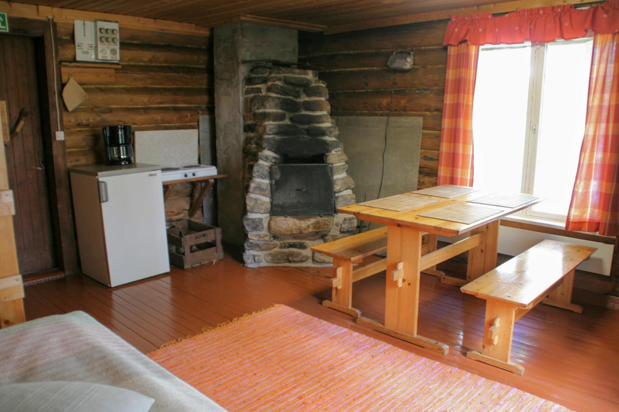 Vila Paltto Elaemysretket Lemmenjoki Pokoj fotografie